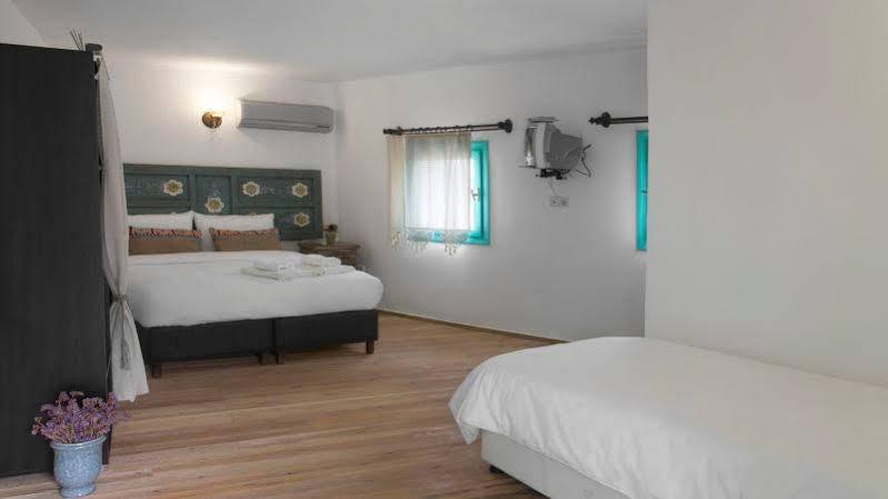 Madam Eleni Hotel Bozcaada Bagian luar foto